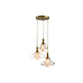 Kroonluchter met drie glazen lampen in moderne stijl